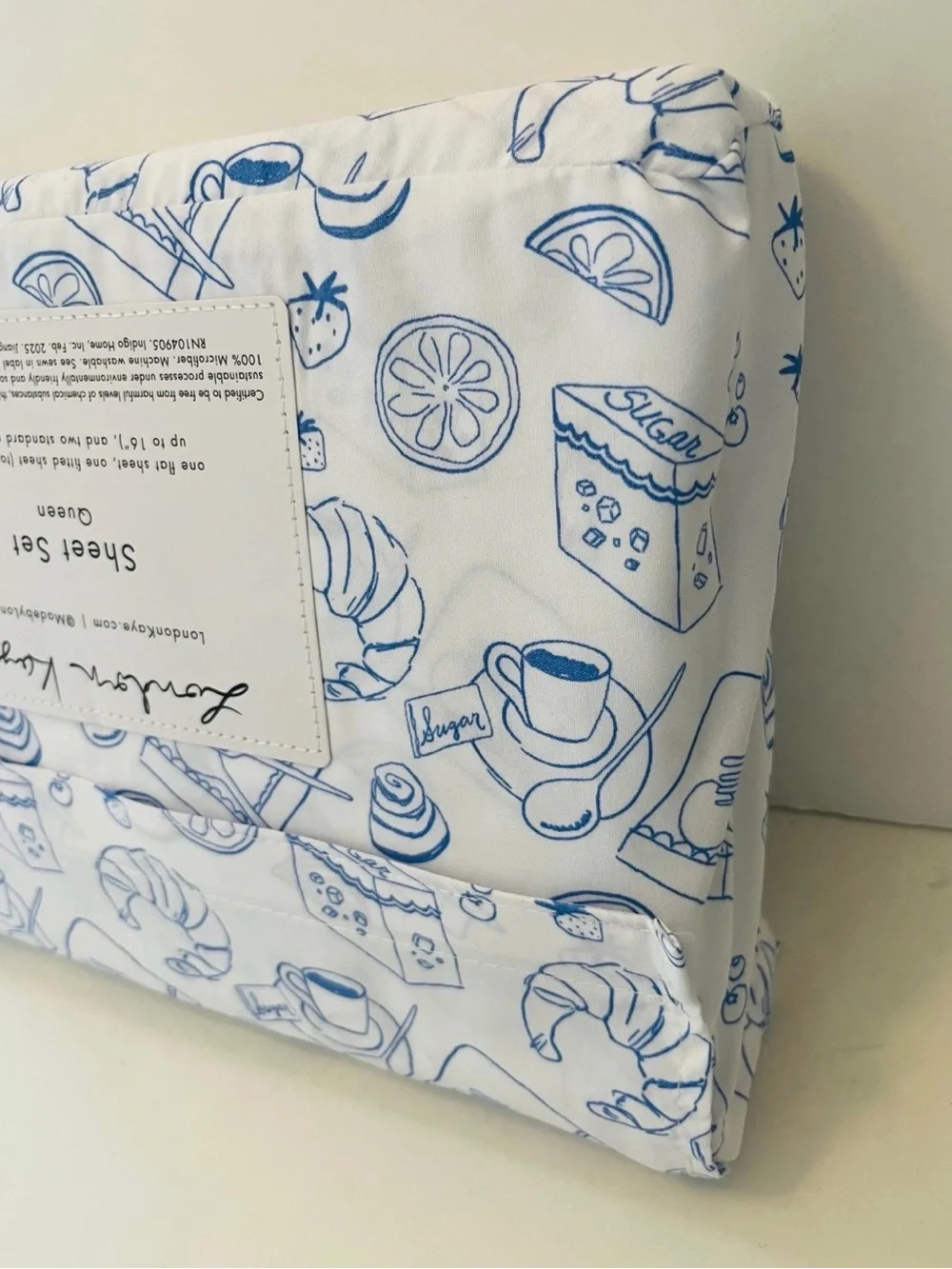 London Kaye Parisian Pastry Queen Size Sheet Set White Blue Coffee Croissant